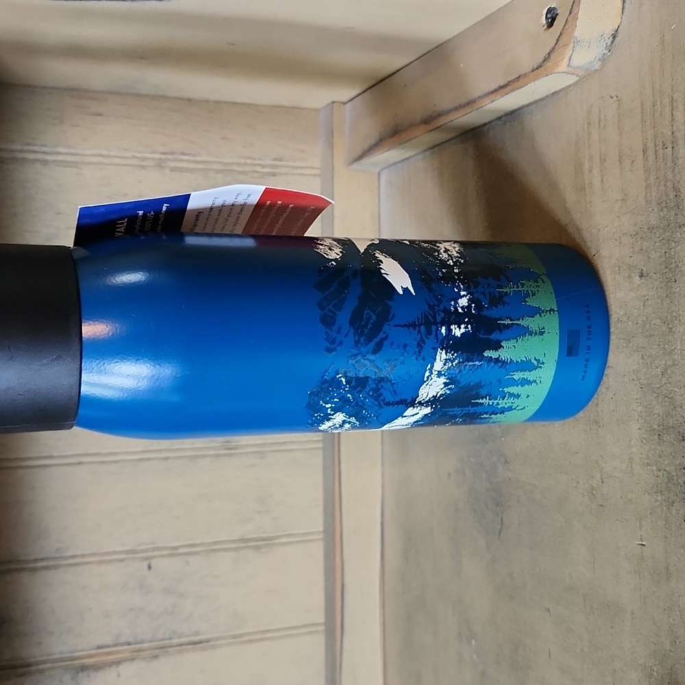 Liberty Free to Be You Suncadia Sports Club Member Water Bottle - Picture 5 of 11